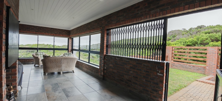 4 Bedroom Property for Sale in Dana Bay Western Cape
